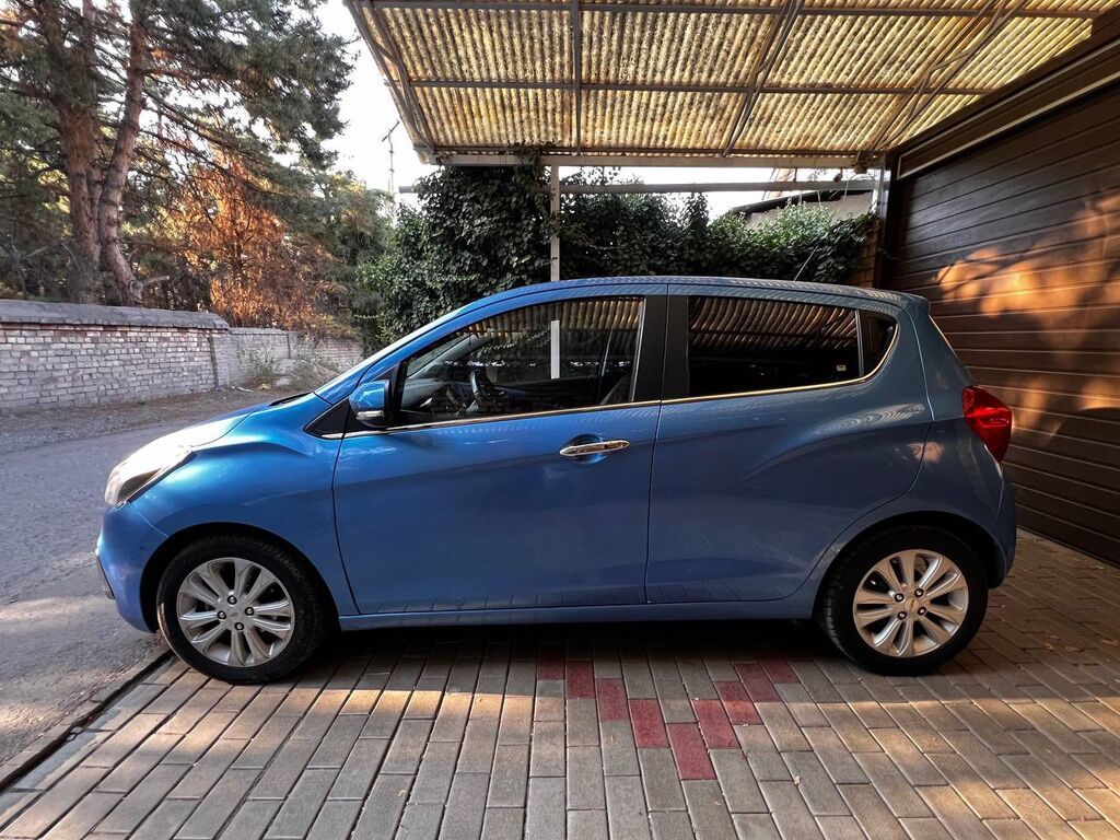Chevrolet Spark: 2016 г., 1 л, Вариатор, Бензин, Хэтчбэк: фото 3