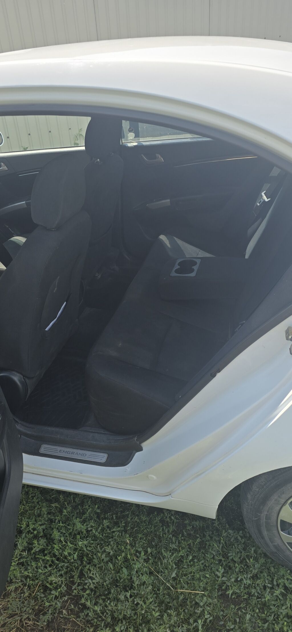 Geely Emgrand: 2014 г., 1.5 л, Механика, Бензин, Седан: фото 7