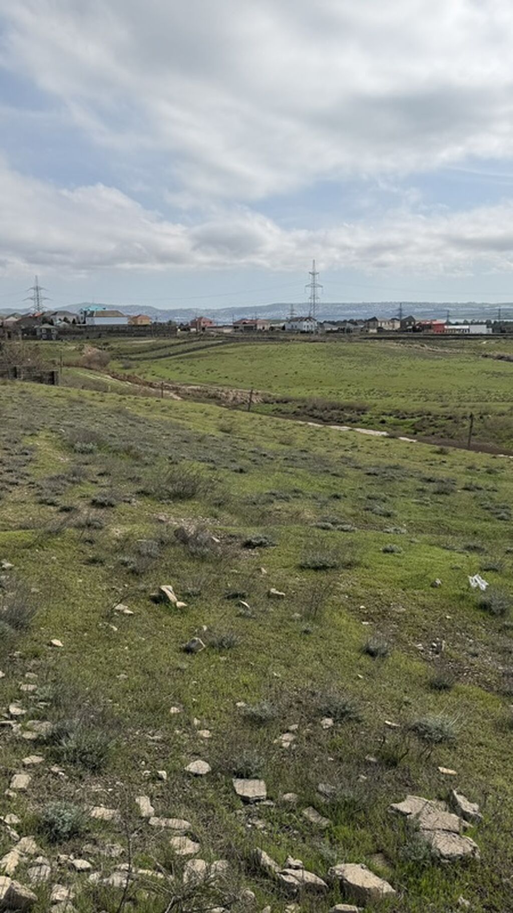 6 sot, Tikinti