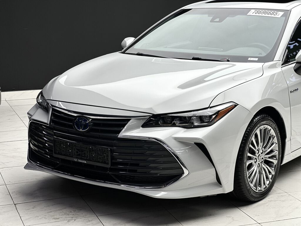 Toyota Avalon: 2021 г., 2.5 л, Вариатор, Гибрид, Седан: фото 3