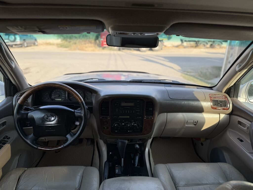 Toyota Land Cruiser: 2001 г., 4.7 л, Автомат, Газ, Внедорожник: фото 7