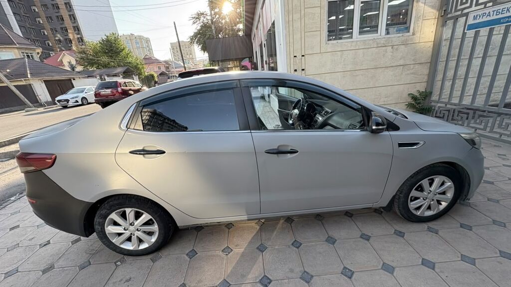 Kia Rio: 2017 г., Седан: фото 4