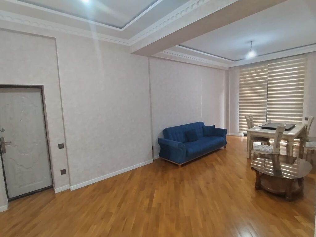 3 otaqlı, Yeni tikili, 165 kv. m