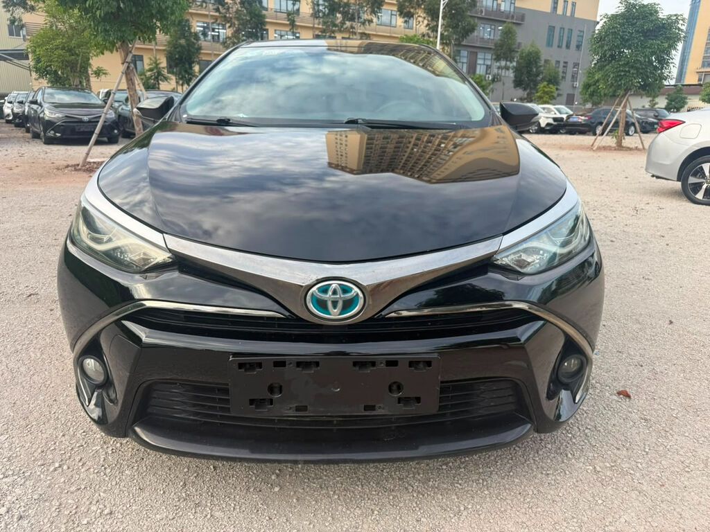 Toyota Levin: 2020 г., 1.8 л, Автомат, Гибрид, Седан: фото 2