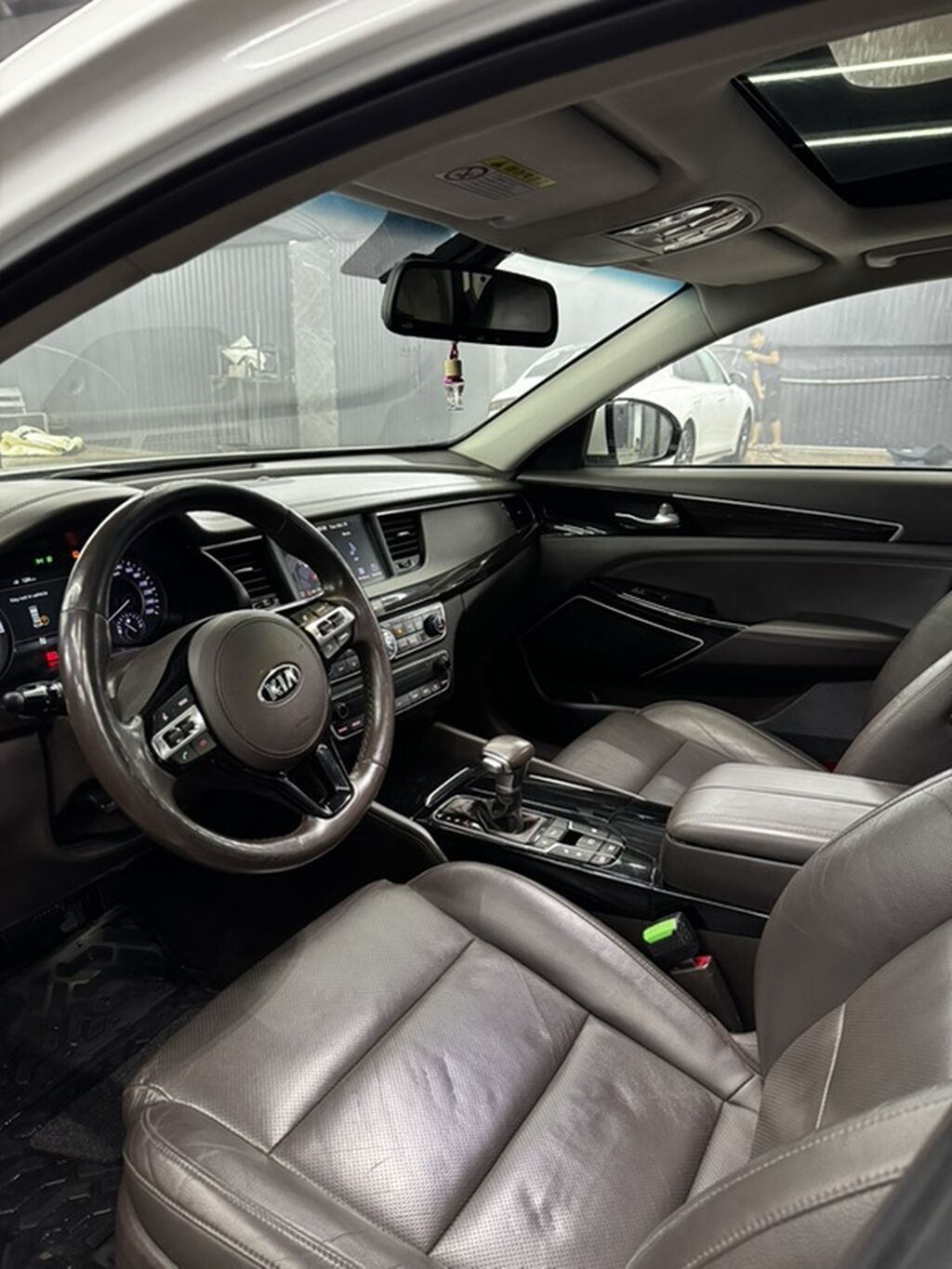 Kia K7: 2017 г., 2.4 л, Автомат, Гибрид, Седан: фото 2