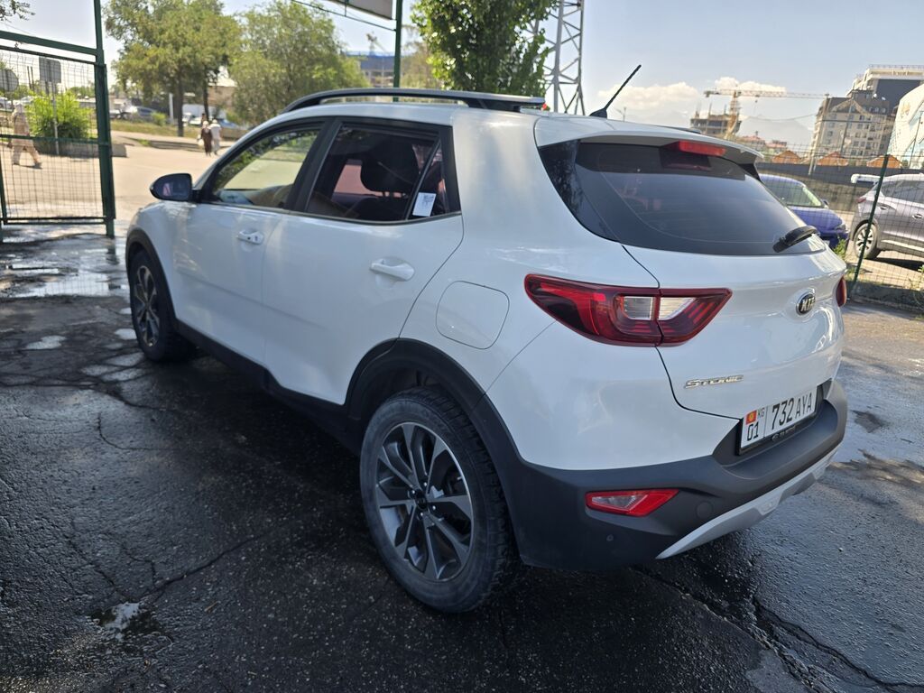 Kia Stonic: 2018 г., 1.6 л, Автомат, Дизель, Универсал: фото 5