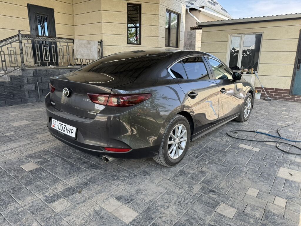 Mazda 3: 2021 г., Бензин, Седан: фото 4