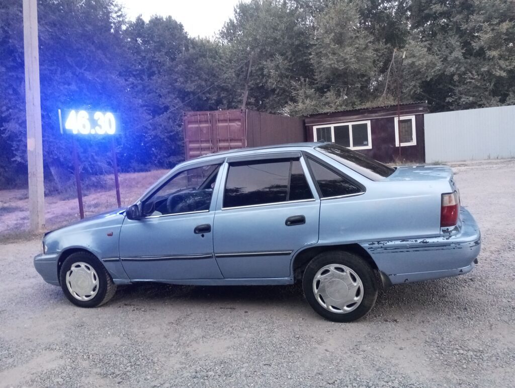 Daewoo Nexia: 2007 г., 1.6 л, Механика, Бензин, Седан: фото 4