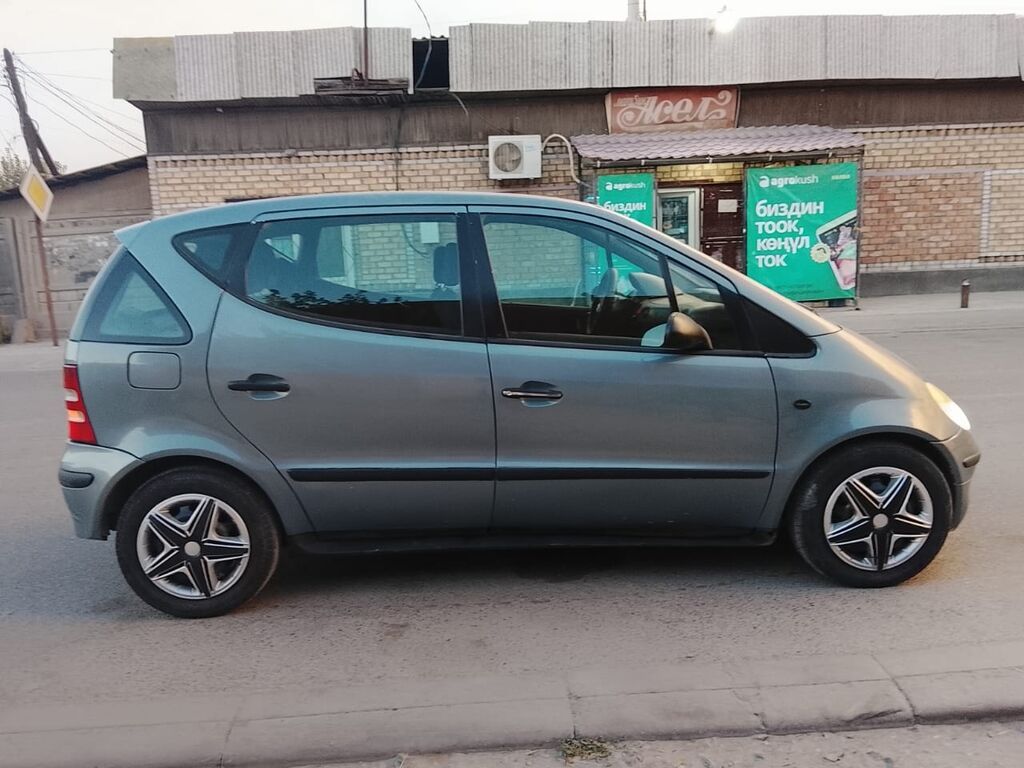 Mercedes-Benz A-Class: 2003 г., 1.6 л, Автомат, Бензин, Хэтчбэк: фото 3