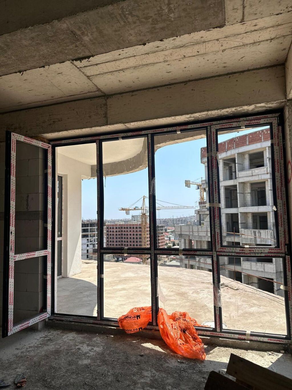 4 otaqlı, Yeni tikili, 163 kv. m