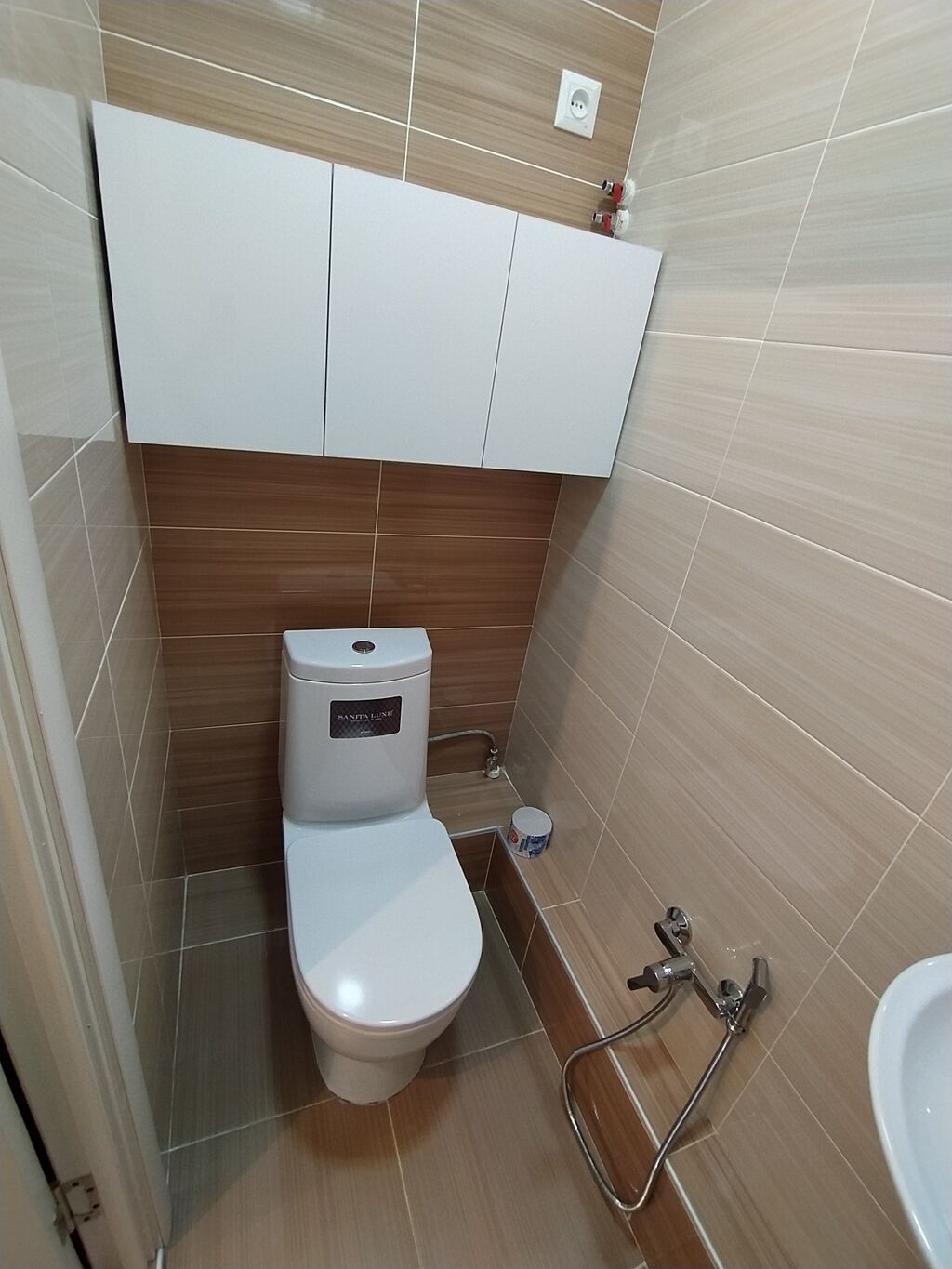 3 комнаты, 60 м², 7 мкр 106 серия, 6 этаж, Евроремонт: фото 5
