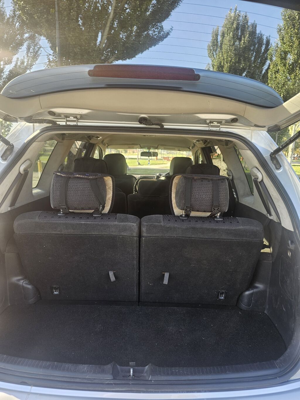 Toyota Ipsum: 2003 г., 2.4 л, Автомат, Бензин, Минивэн: фото 7