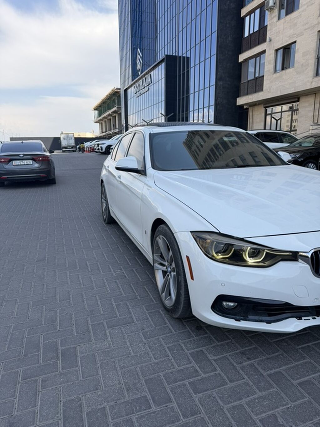 BMW 3 series: 2017 г., 2 л, Автомат, Гибрид, Седан: фото 3