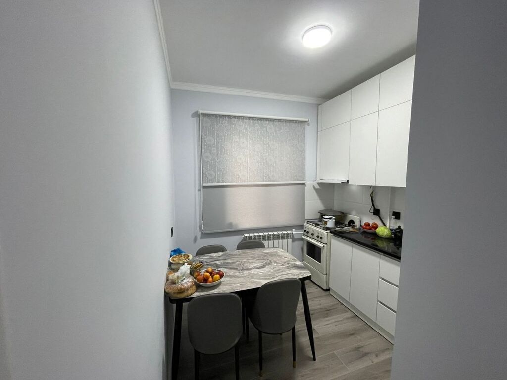 3 комнаты, 70 м², Кудайберген авторынок 105 серия, 3 этаж: фото 4