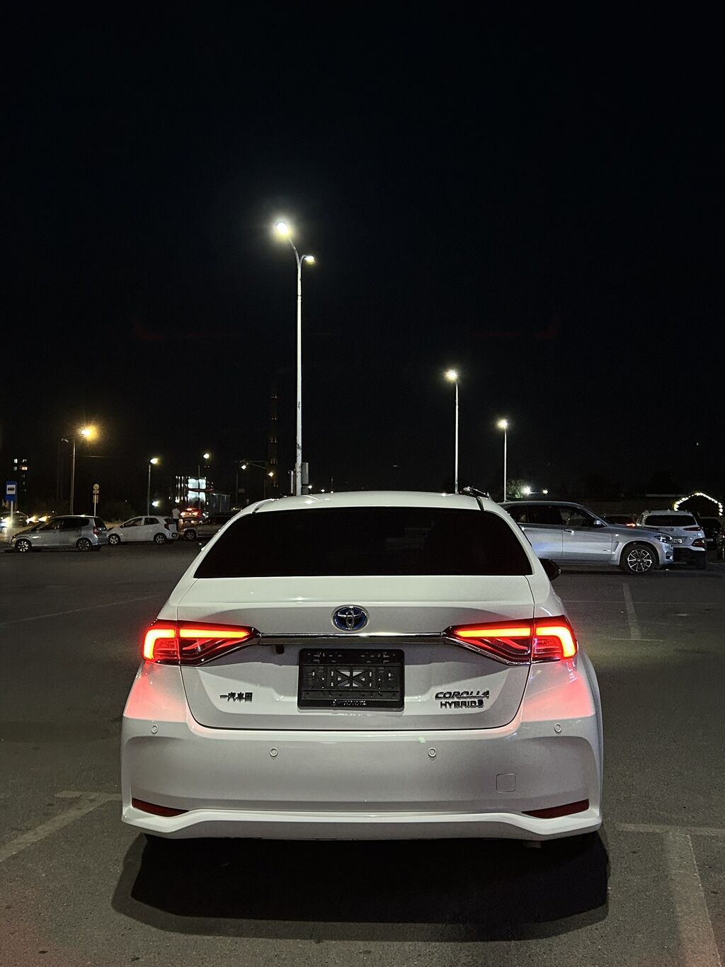 Toyota Corolla: 2019 г., 1.8 л, Автомат, Бензин, Седан: фото 7