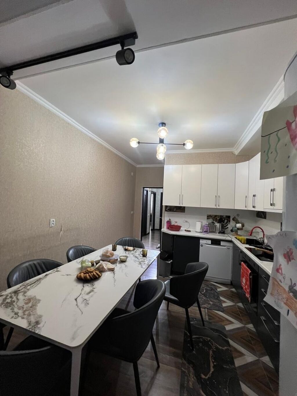 3 комнаты, 95 м²: фото 7
