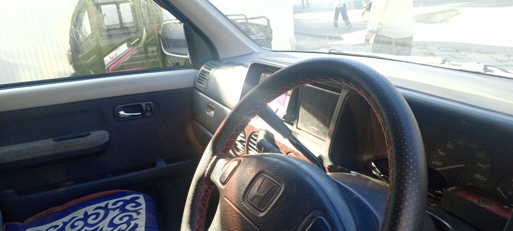 Honda Stepwgn: 2000 г., 2 л, Автомат, Газ, Минивэн: фото 2