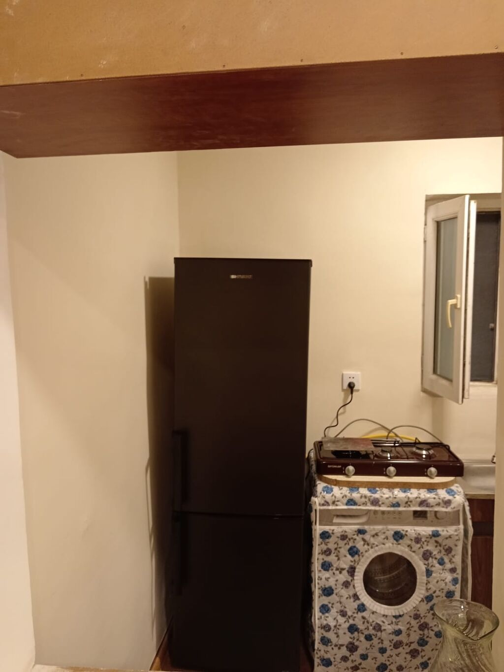 45 kv. m, 1 otaqlı, Qaz, İşıq, Su