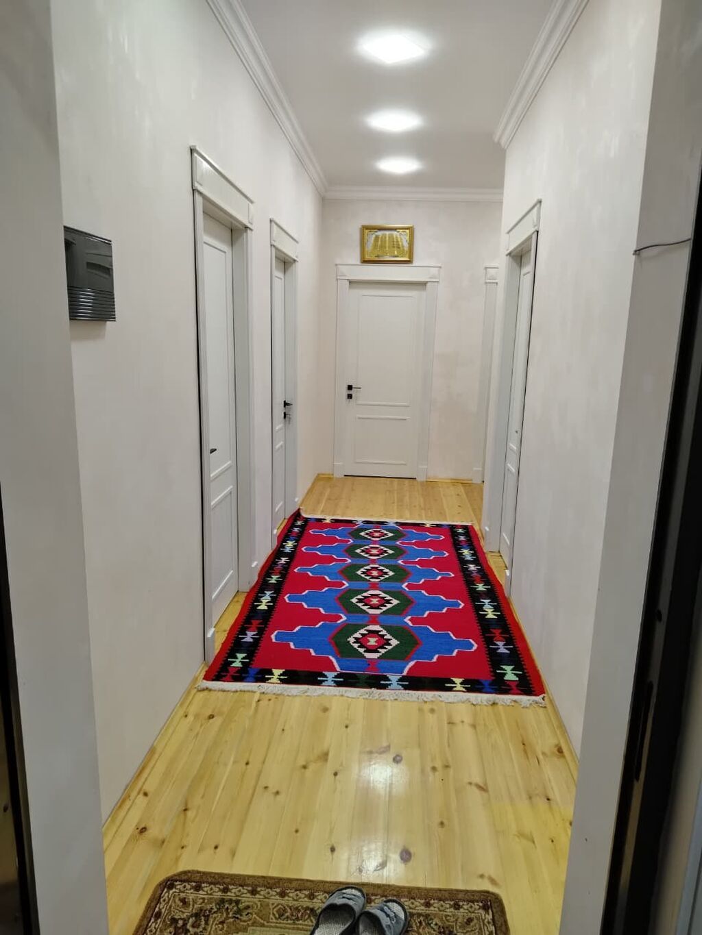 4 otaqlı, 130 kv. m, Yeni təmirli
