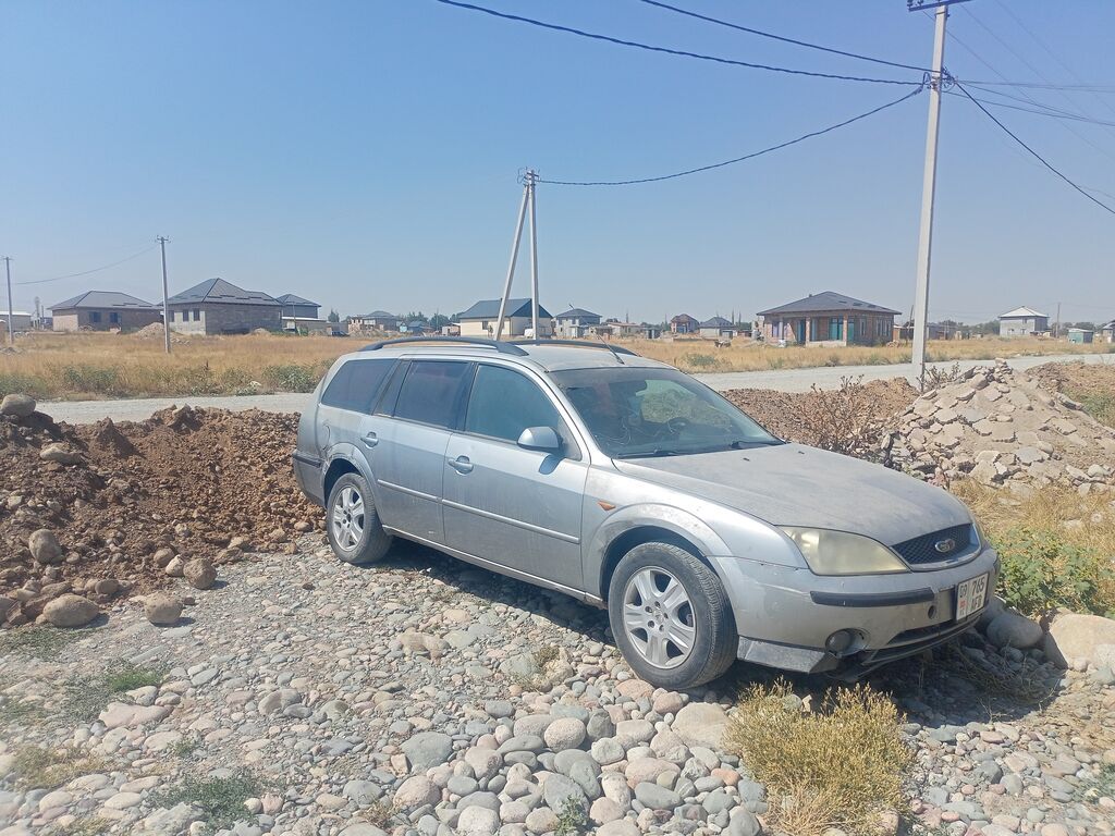 Ford Mondeo: 2003 г., 2 л, Механика, Дизель, Универсал: фото 3