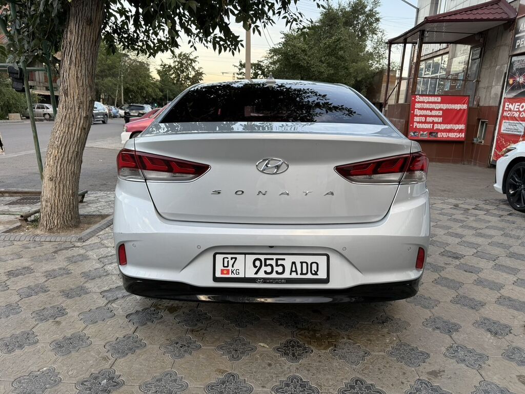 Hyundai Sonata: 2018 г., 2 л, Автомат, Газ, Седан: фото 3