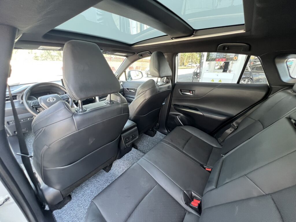 Toyota Venza: 2021 г., 2.5 л, Автомат, Гибрид, Кроссовер: фото 8