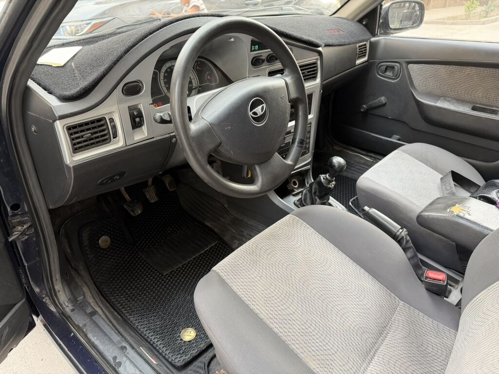 Daewoo Nexia: 2011 г., 1.5 л, Механика, Бензин, Седан: фото 8