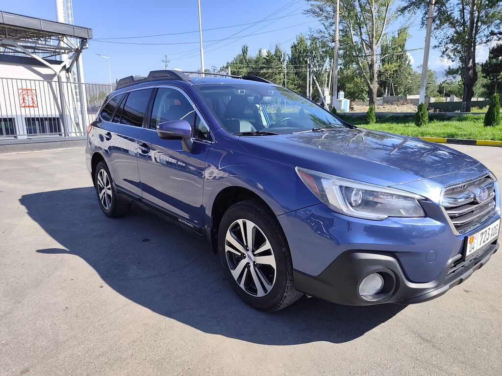 Subaru Outback: 2019 г., 2.5 л, Автомат, Универсал: фото 3