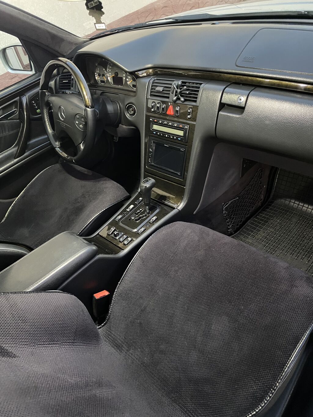 Mercedes-Benz E-Class: 2001 г., 3.2 л, Автомат, Бензин, Седан: фото 6