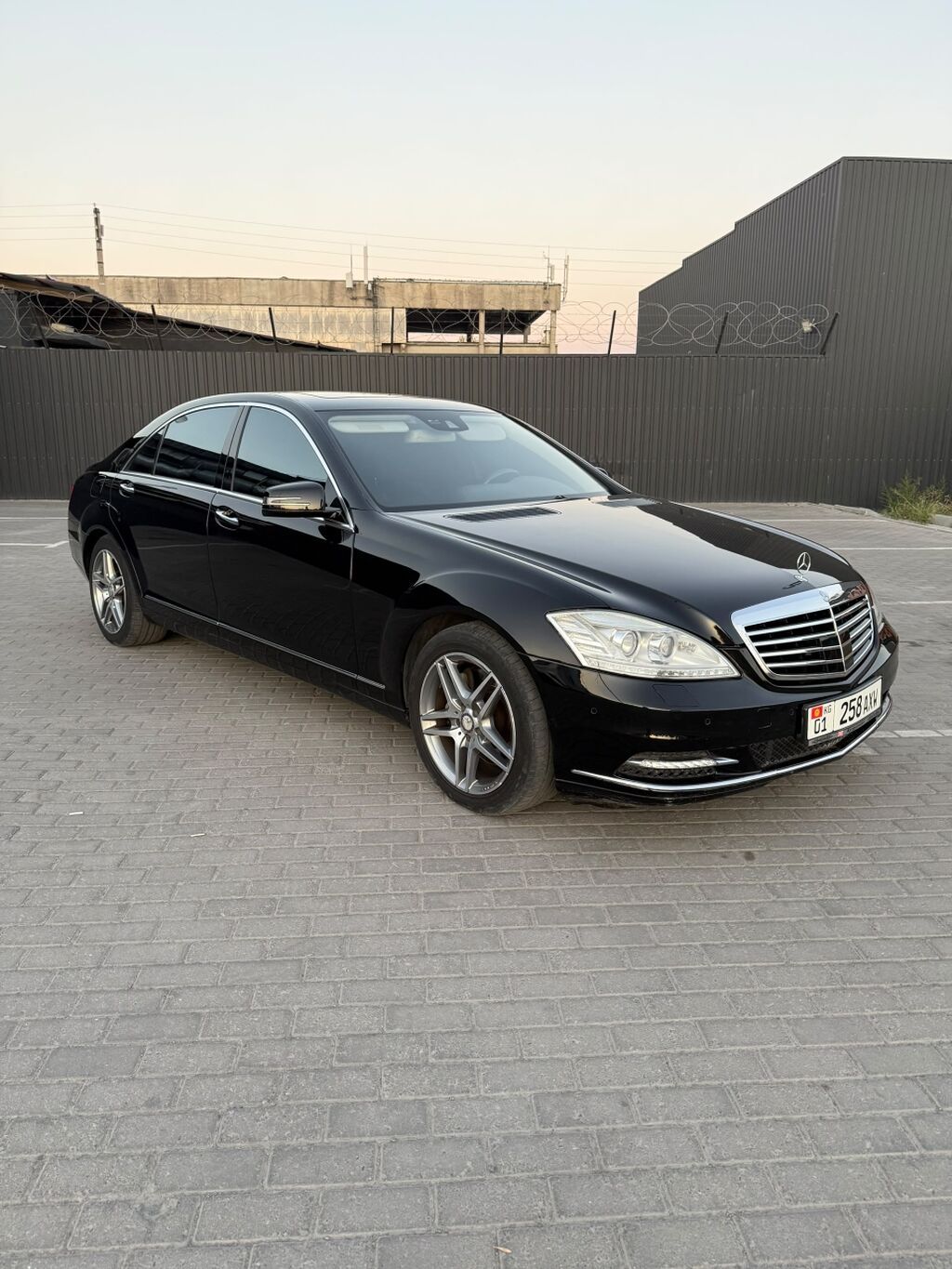 Mercedes-Benz S-Class: 2009 г., 5.5 л, Автомат, Бензин, Седан: фото 3