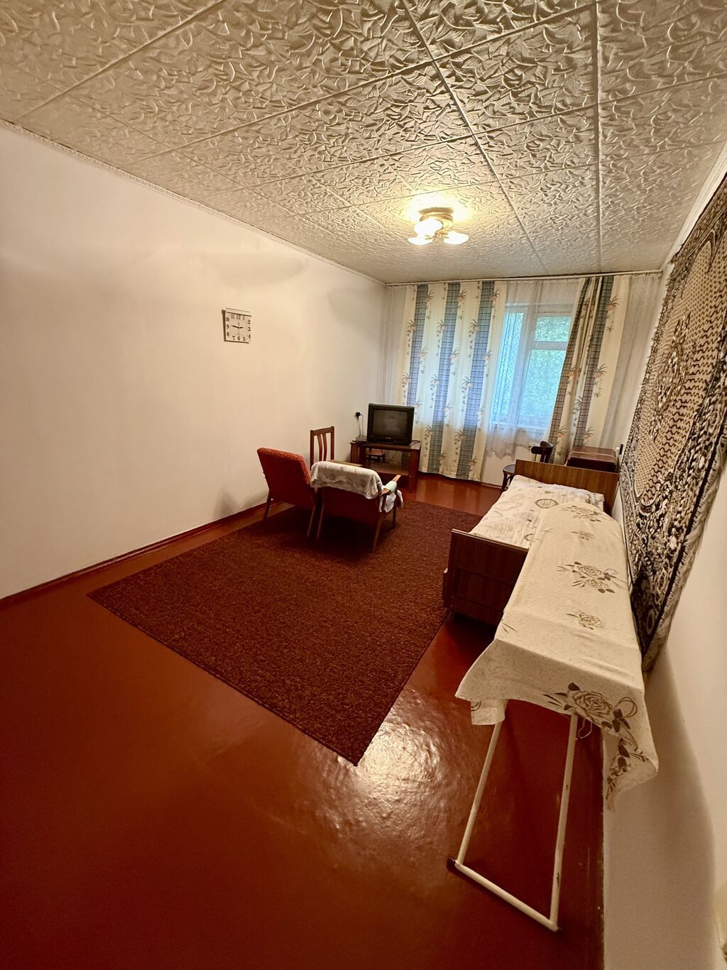 1 комната, 32 м², 10 мкр 104 серия, 1 этаж, Старый ремонт: фото 2