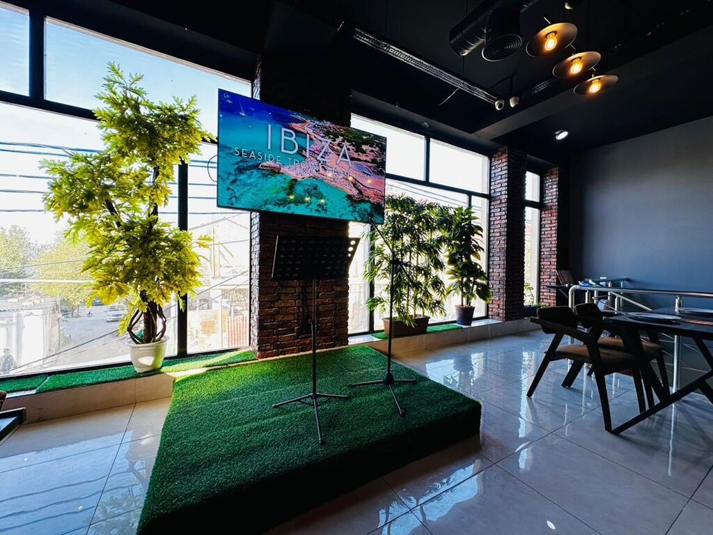 Satılır tam təchizatlı “resto-pub” tipli restoran məkanı