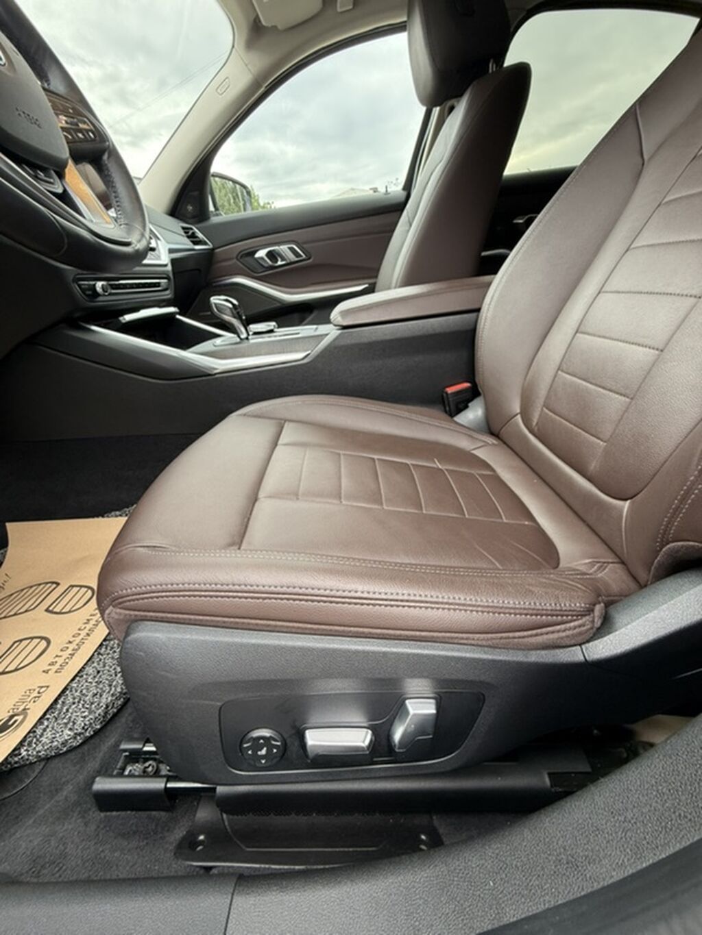 Продам BMW 320d, 2019 г., седан, белый: фото 8