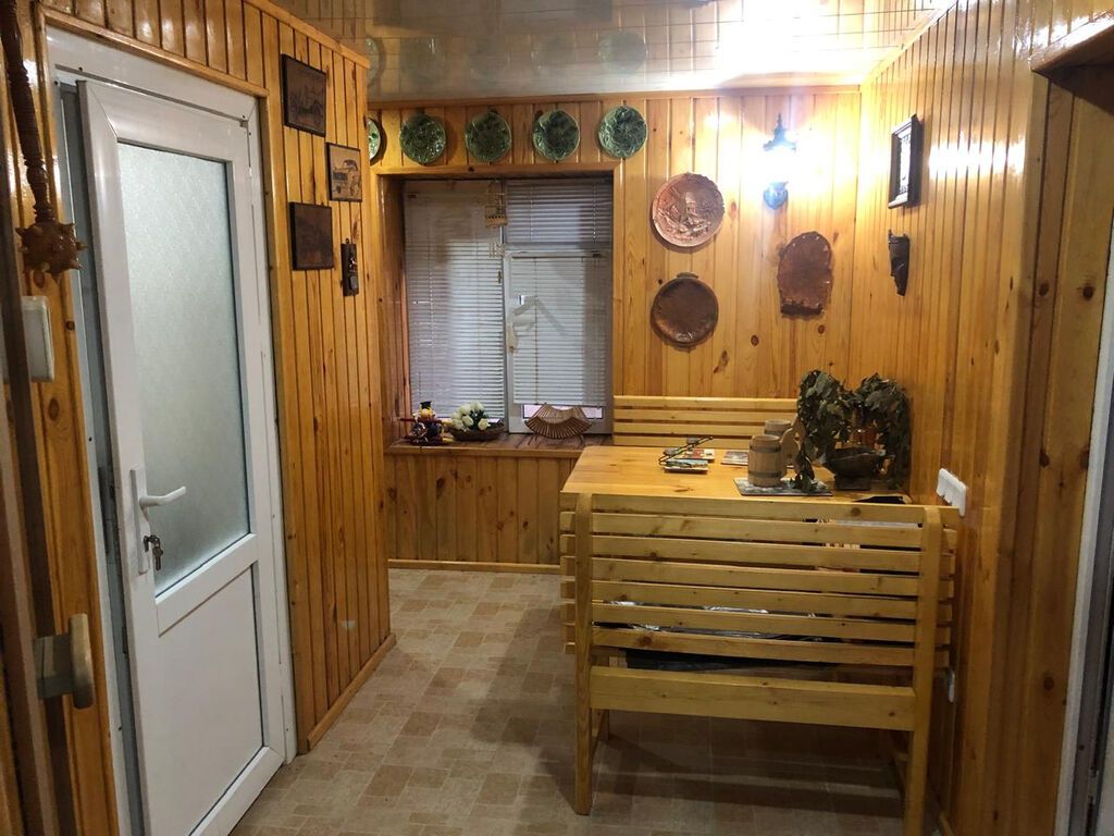 6 otaqlı, 175 kv. m, Kredit yoxdur, Yeni təmirli