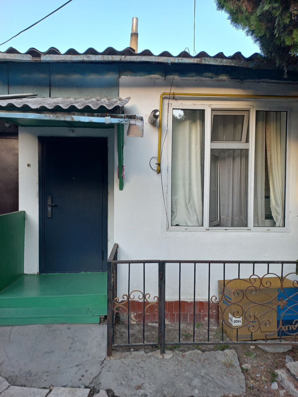 2 комнаты, 46 м², Западный (новый) автовокзал 1 этаж, Свежий ремонт: фото 2