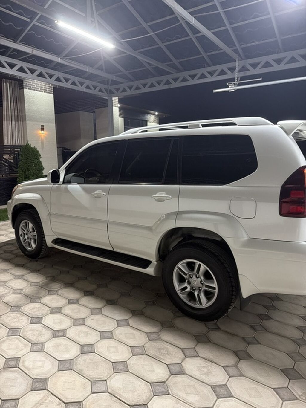 Lexus GX: 2005 г., Внедорожник: фото 3