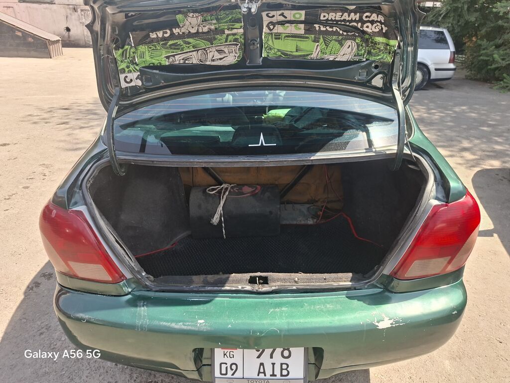 Toyota Platz: 1999 г., 0.1 л, Автомат, Бензин, Седан: фото 3