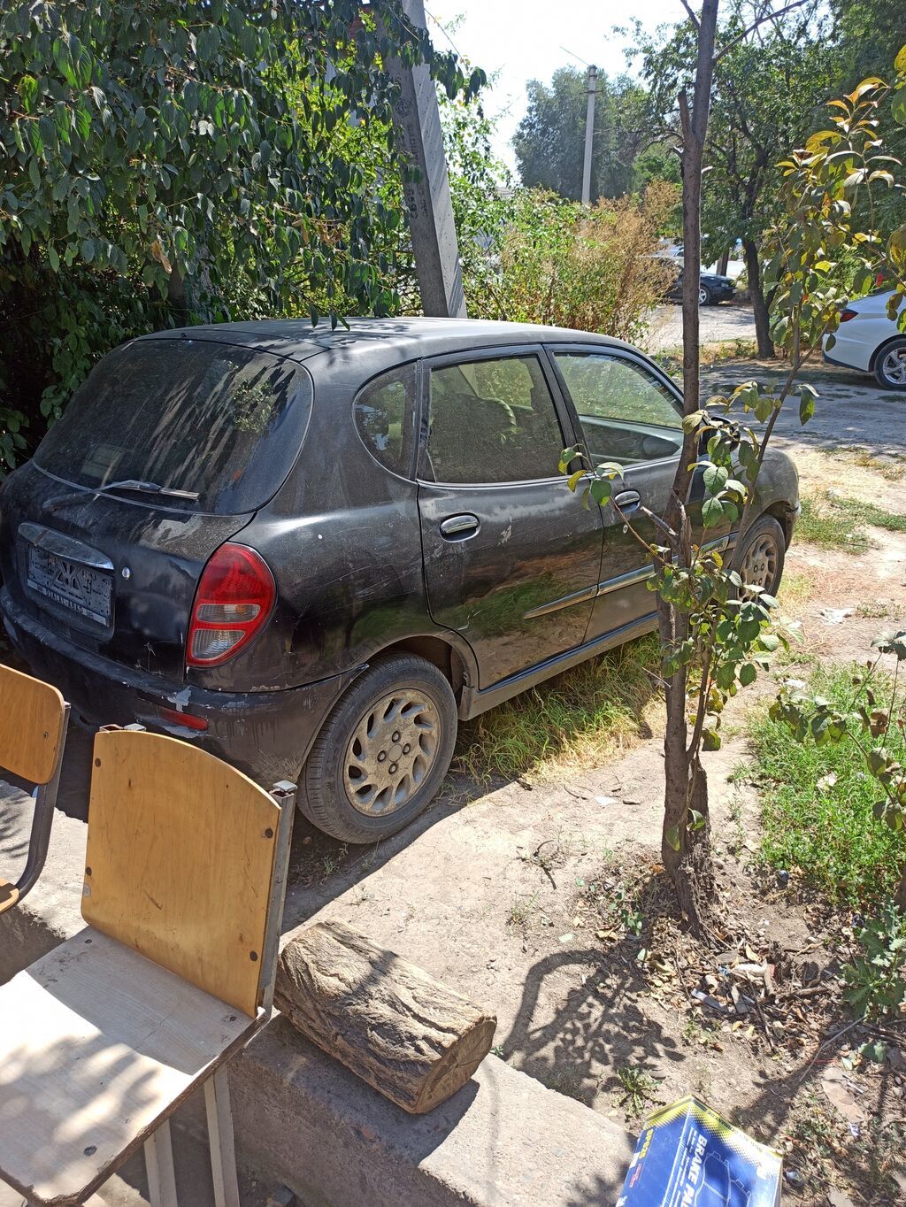 Daihatsu Sirion: 2002 г., 1 л, Автомат: фото 6