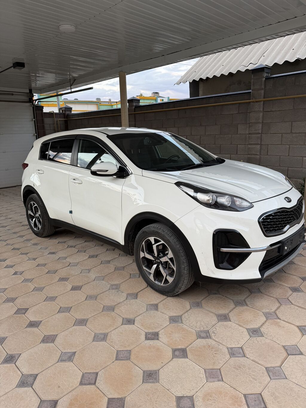 Kia Sportage: 2019 г., 2 л, Автомат, Дизель, Кроссовер — фото 3