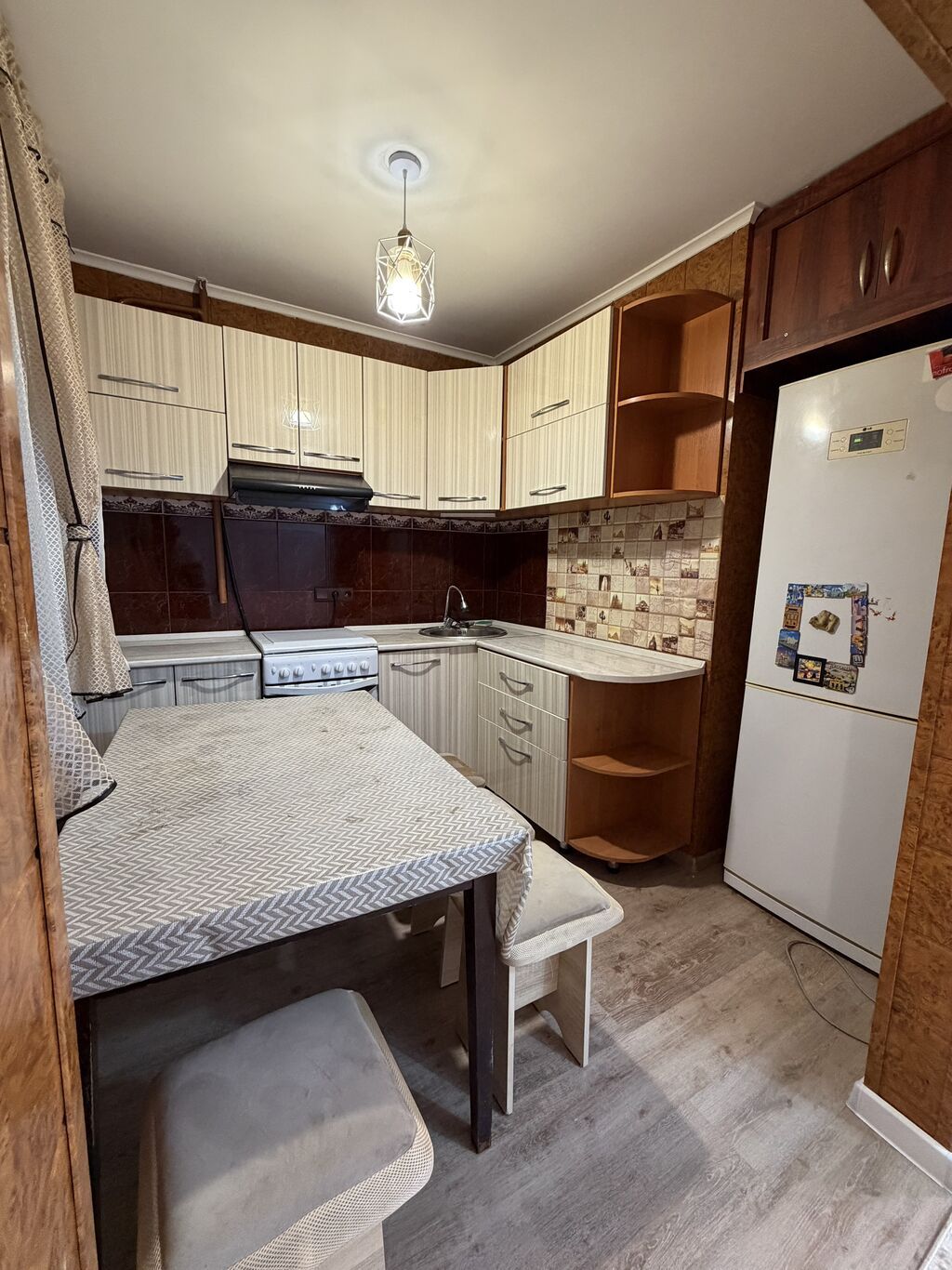 3 комнаты, 63 м², 7 мкр 104 серия, 1 этаж, Евроремонт: фото 6