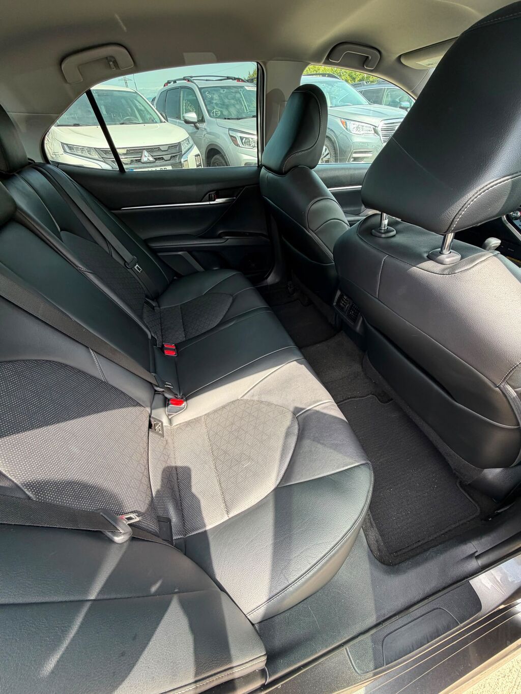 Toyota Camry: 2021 г., 2.5 л, Автомат, Бензин, Седан: фото 7