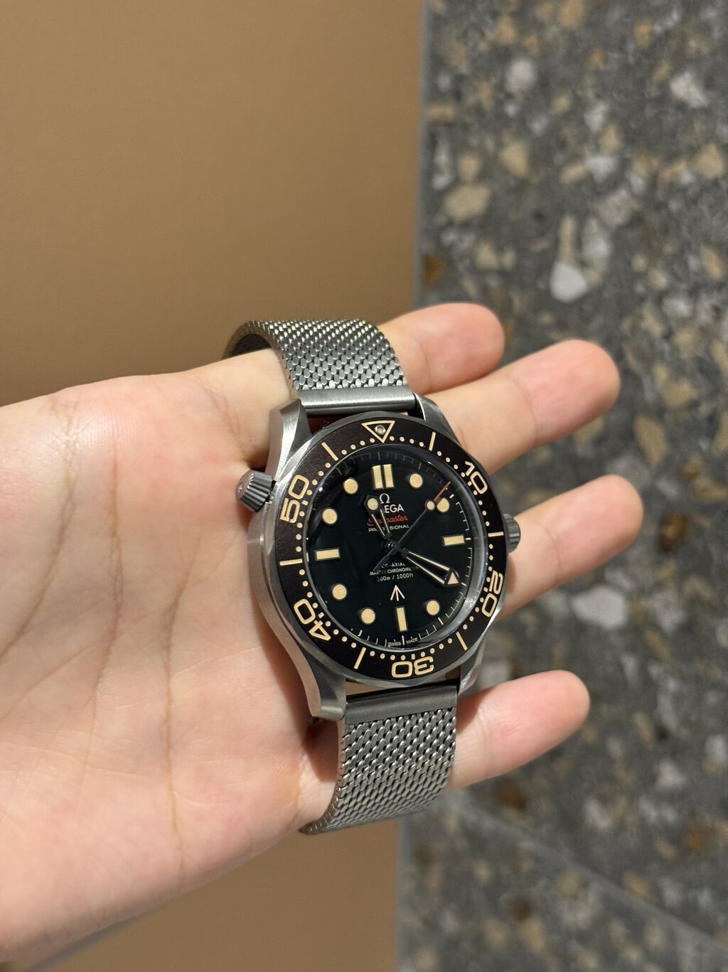 Часы Omega Seamaster 007 Edition 1:1: фото 3