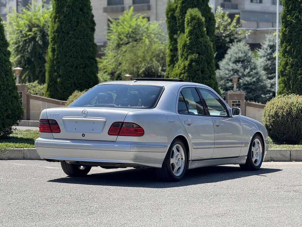 Mercedes-Benz E-Class: 2003 г., 2.8 л, Автомат, Бензин, Седан: фото 4