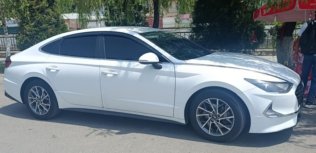Hyundai Sonata: 2019 г., 2 л, Автомат, Бензин, Седан: фото 4