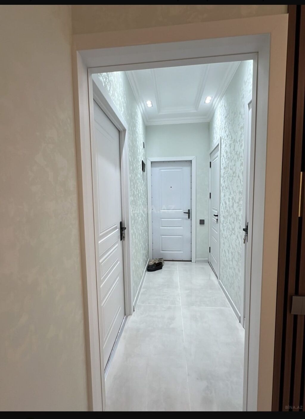 Bakı, 4-cü mikrorayon, 3 otaqlı, Köhnə tikili, m. Nəsimi, 65 kv. m