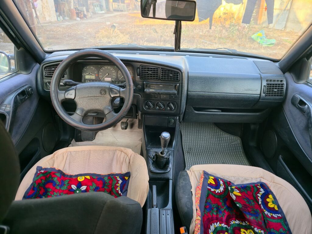 Volkswagen Passat Variant: 1994 г., 2 л, Механика, Бензин, Универсал: фото 6