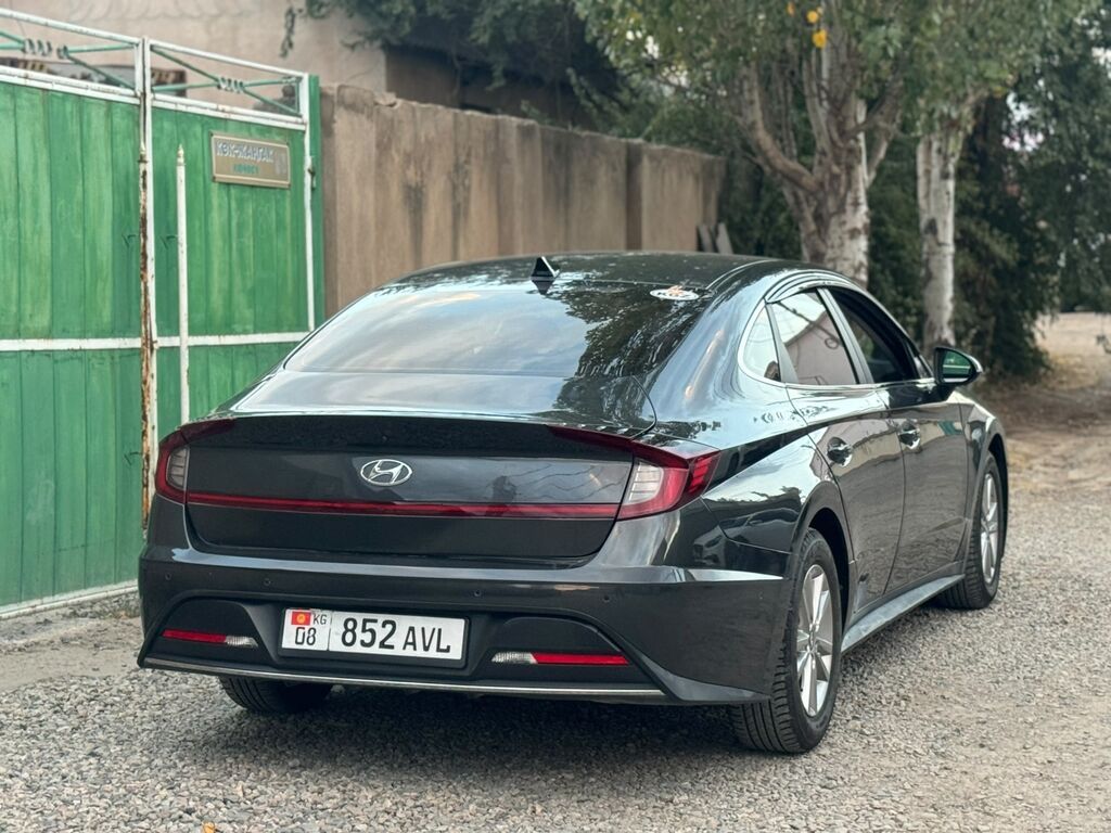 Hyundai Sonata: 2022 г., 2 л, Автомат, Газ, Седан: фото 4