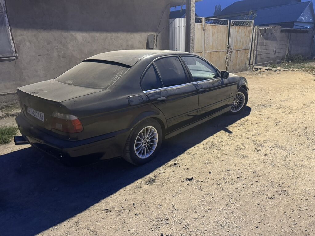 BMW 5 series: 2000 г., 3 л, Механика, Бензин, Седан: фото 5