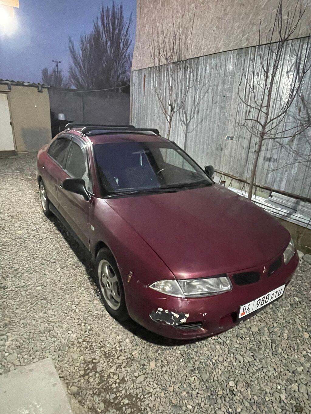 Mitsubishi Galant: 1997 г., 1.6 л, Механика, Седан: фото 2