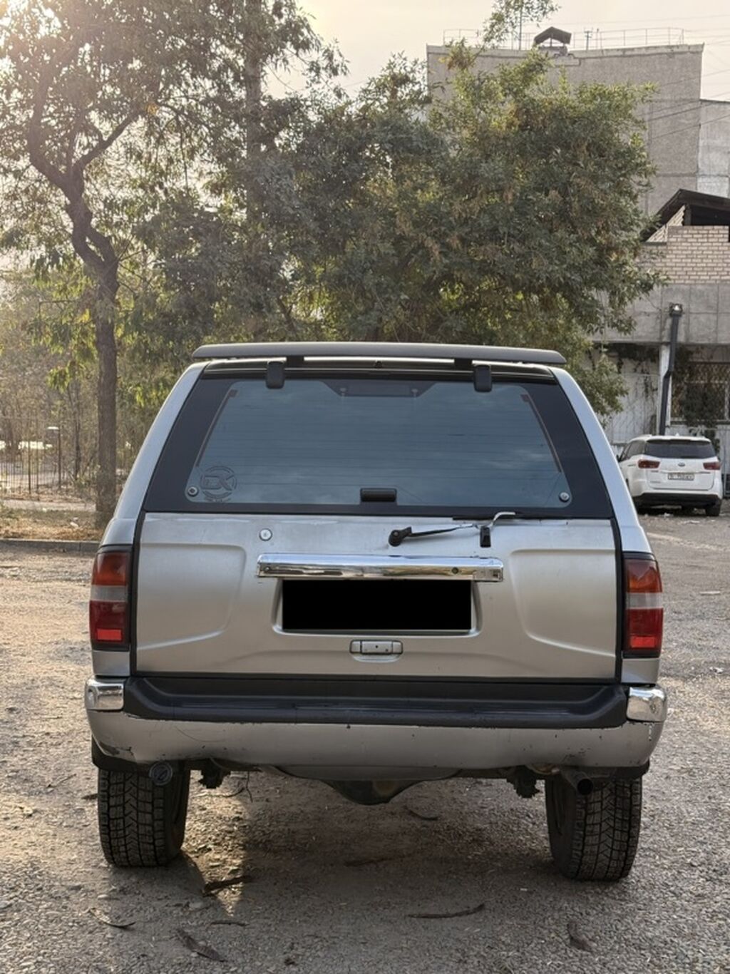 Nissan Terrano: 1998 г., 3.3 л, Механика, Газ, Внедорожник: фото 4